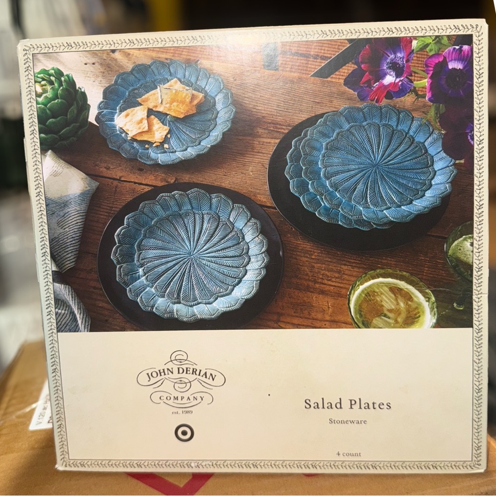 Blue Starburst Ceramic Dinnerware Set of 4